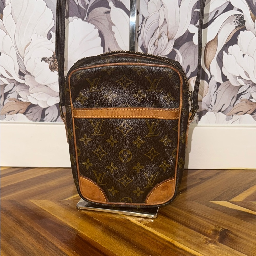 Authentic Louis Vuitton Danube